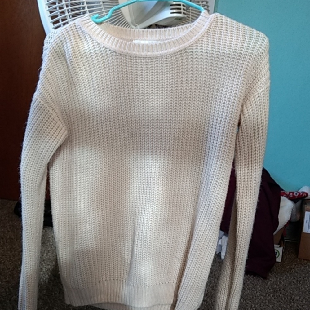 Forever 21 beige sweater